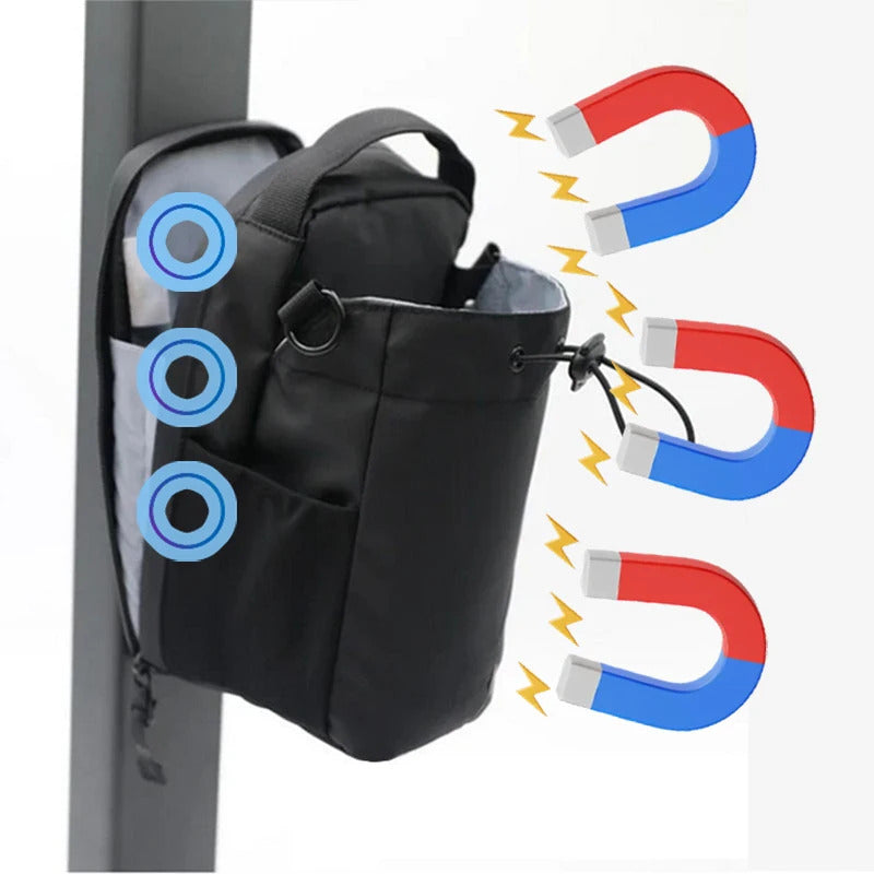 Magnetic sports bag
